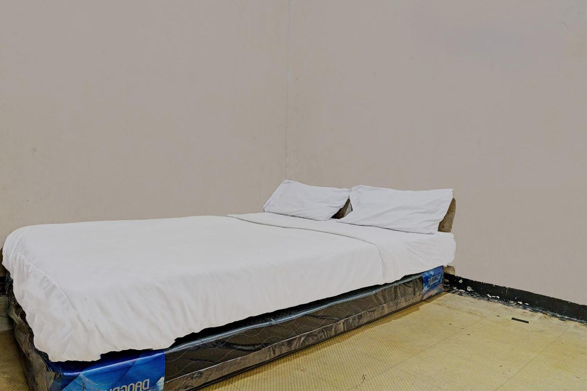 Hotel Oyo Life 92709 Kost Teras Cikapundung Syariah Bandung Exterior foto